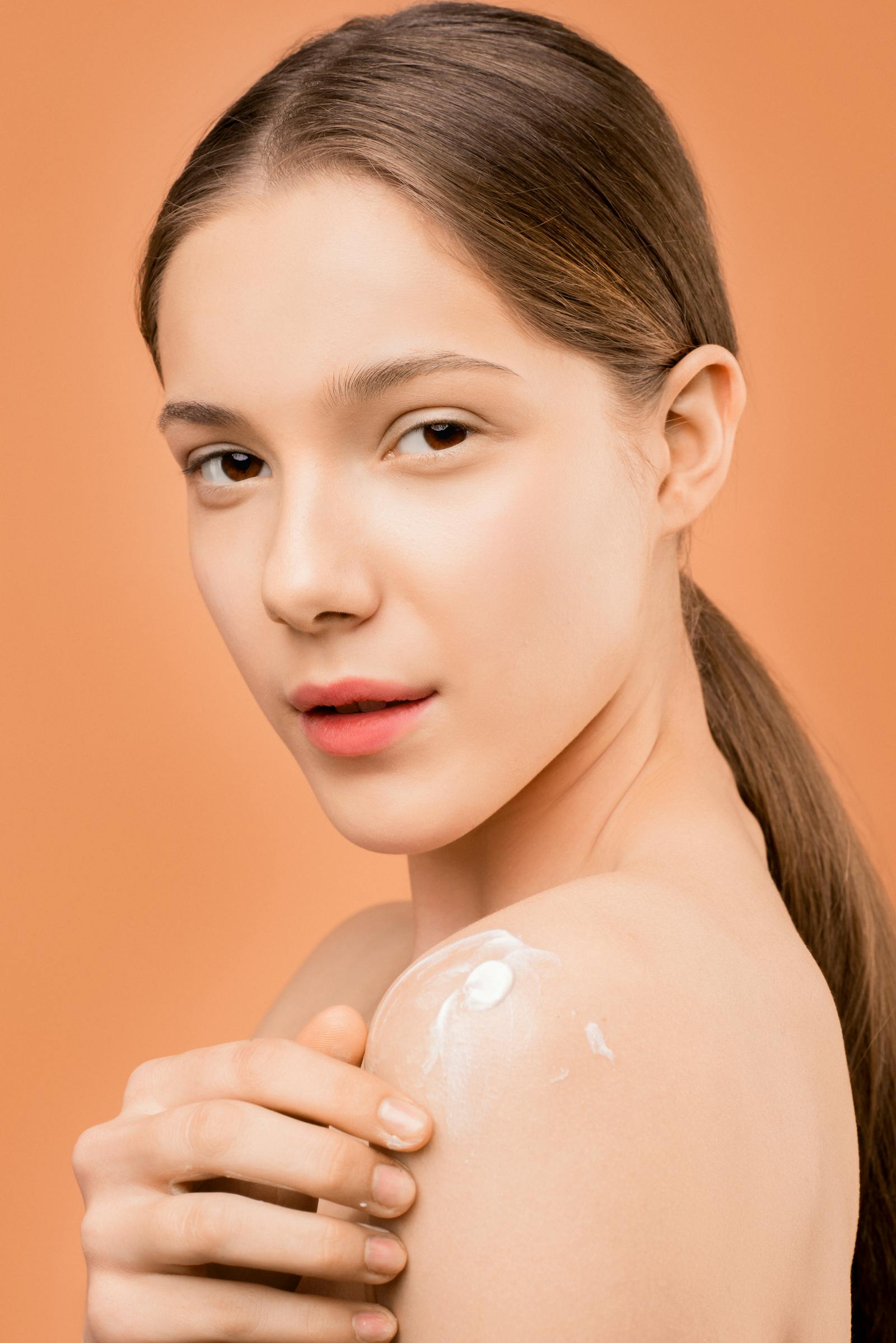 Skincare usage application photo